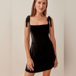 Reformation Petites Minna Velvet Dress